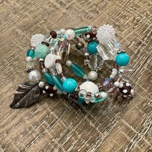Jewelry - silver & turquoise Color Stretch bracelet